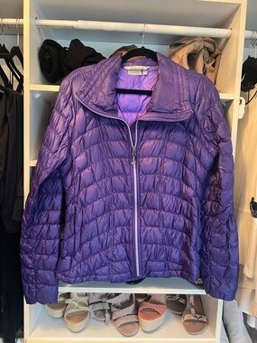Athleta Shiny Quilted Purple Packable Puffer Jacket - Women